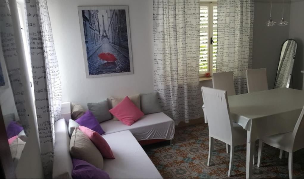 חוואר Barko Apartment And Rooms מראה חיצוני תמונה